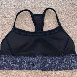 lulu lemon sports bra